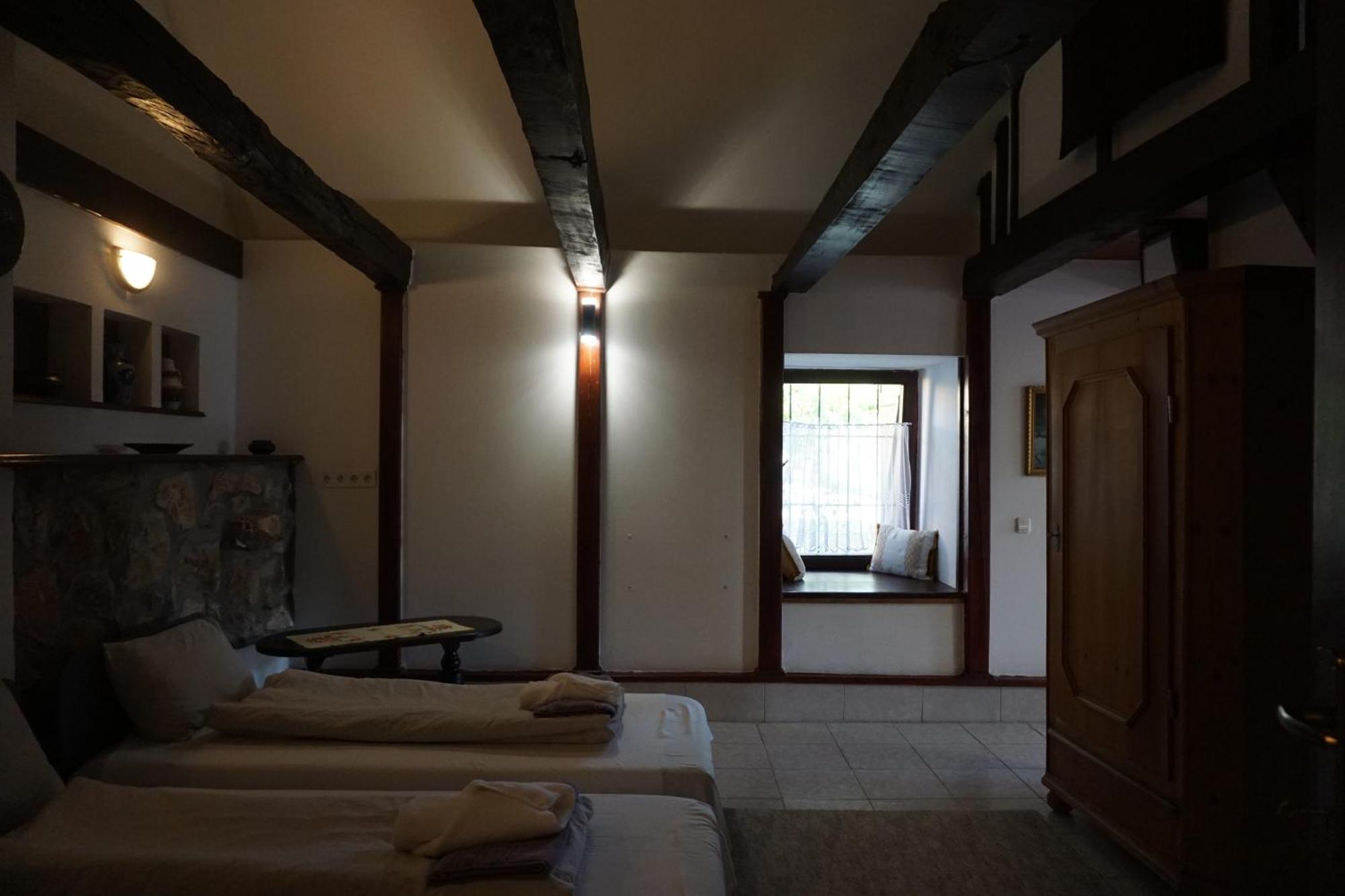 Apartamento Joe Bácsi Rezidenciája Kisharsány Exterior foto